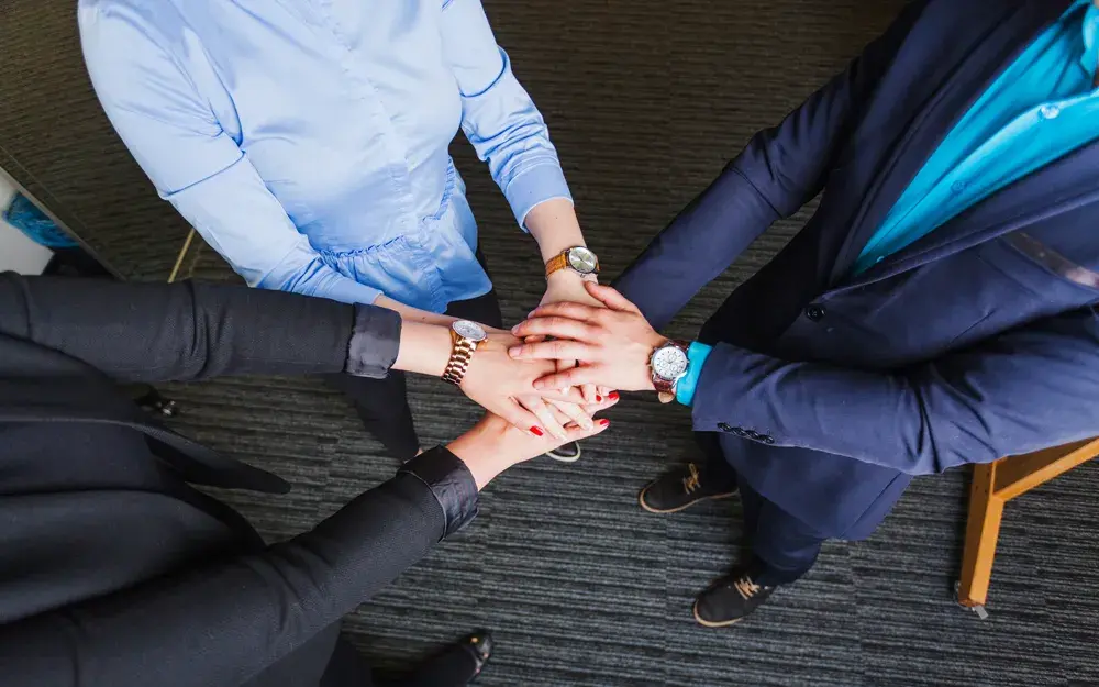 Compromiso con los servicios de conferencias